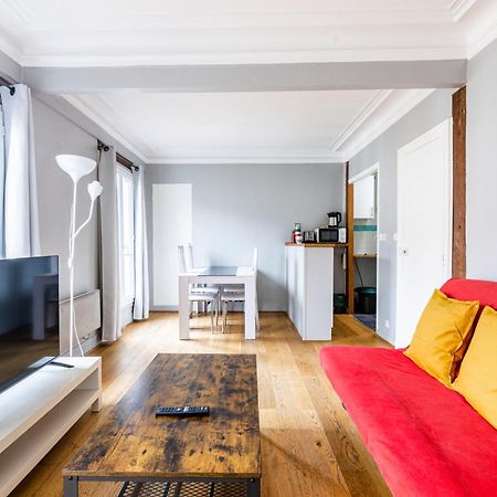 Luxurious 2 Bedroom Tour Eiffel Bourdonnais Free Netflix Paris Bagian luar foto